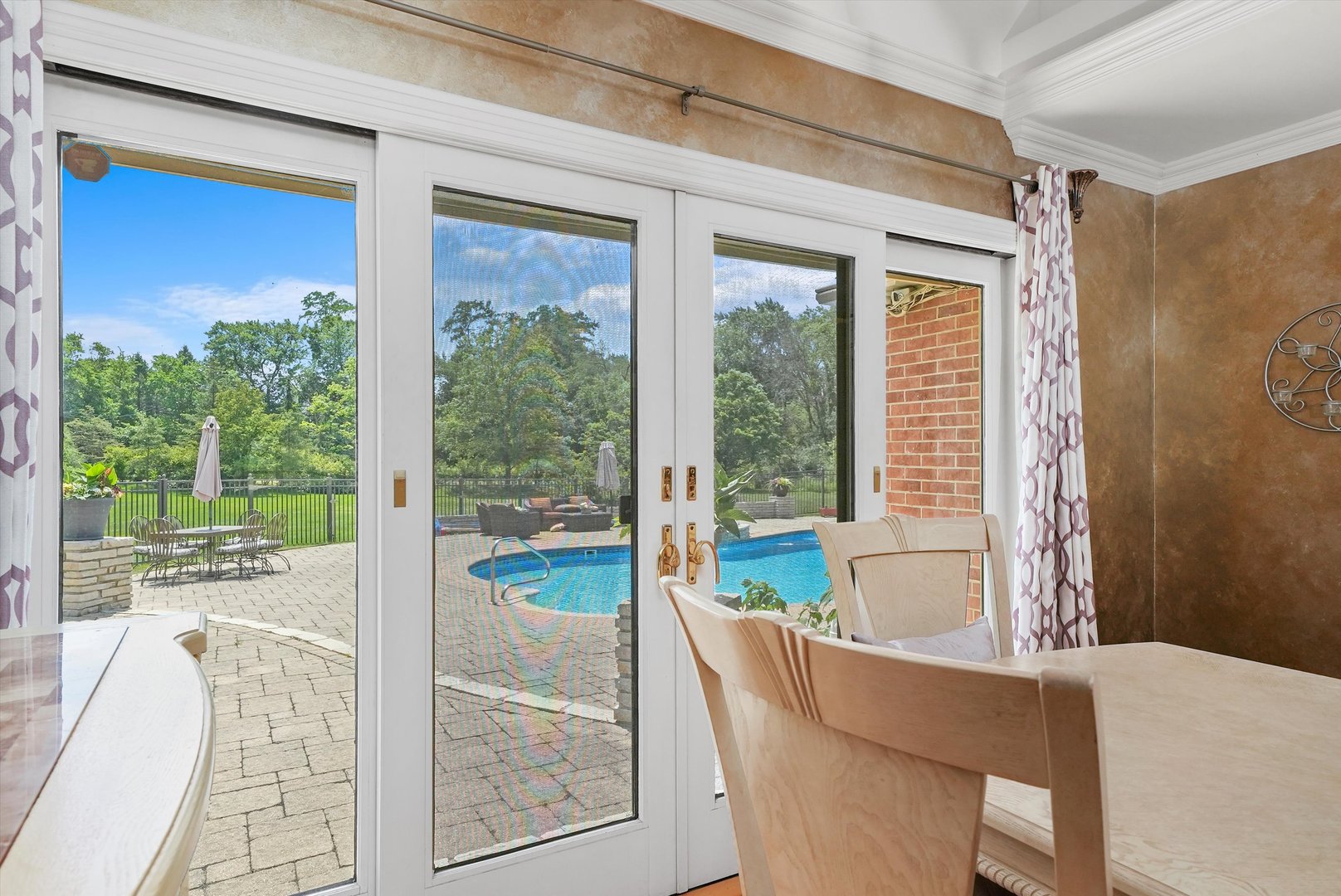 673 Milton Road Inverness, IL 60067 - Photo 35 of 125