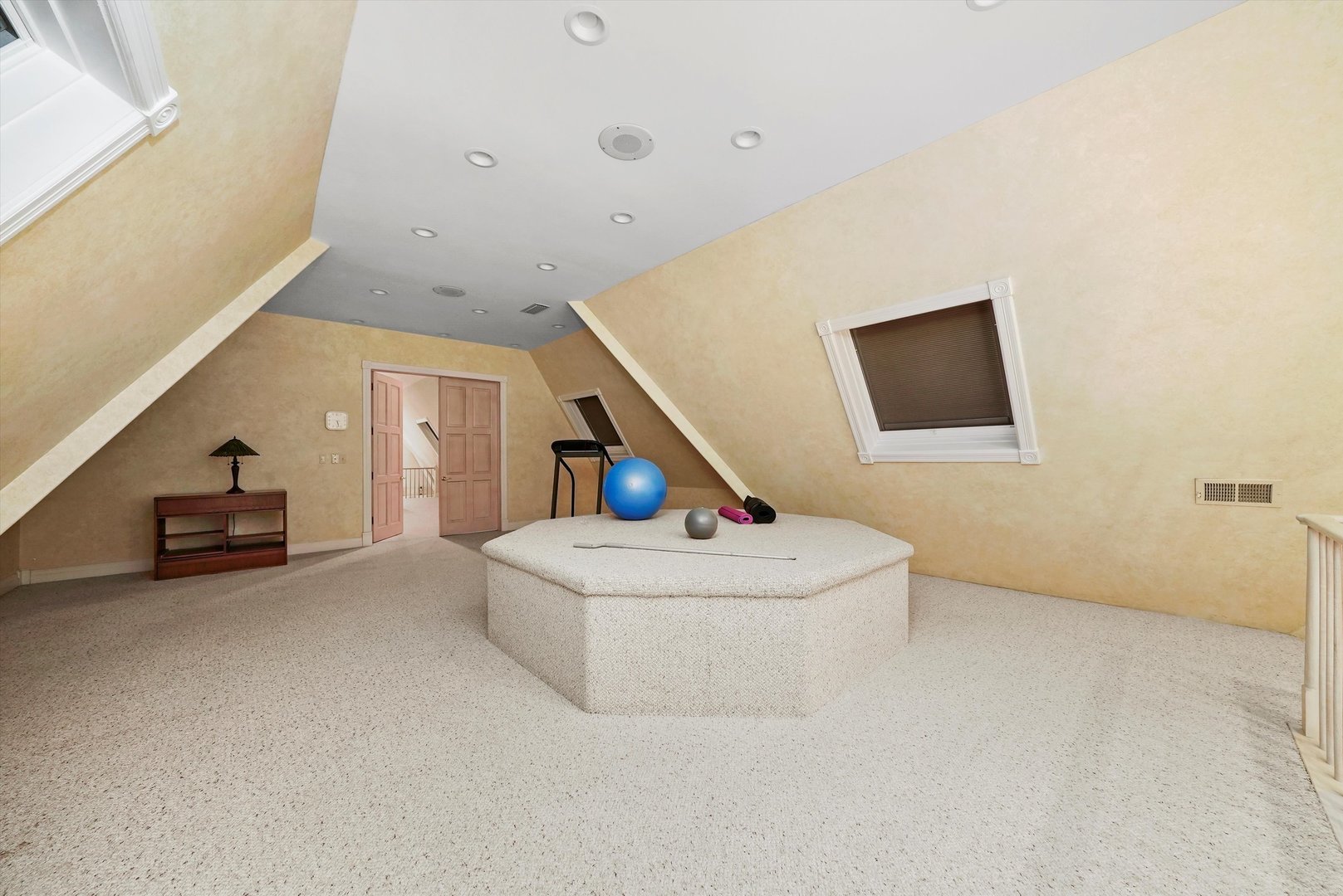 673 Milton Road Inverness, IL 60067 - Photo 71 of 125