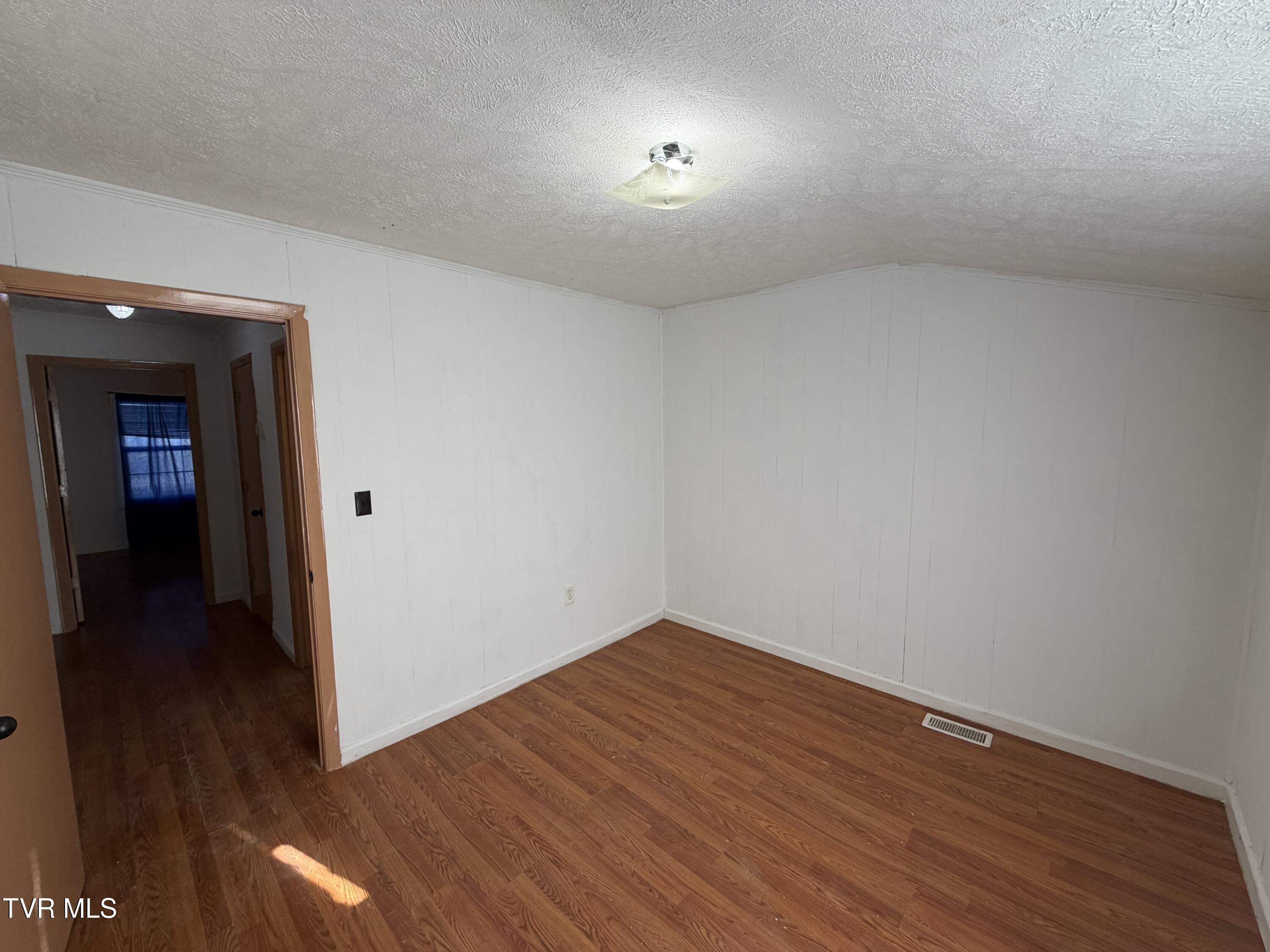 1602 Aaron Way Kingsport, TN 37664 - Photo 18 of 24 IMG_5780