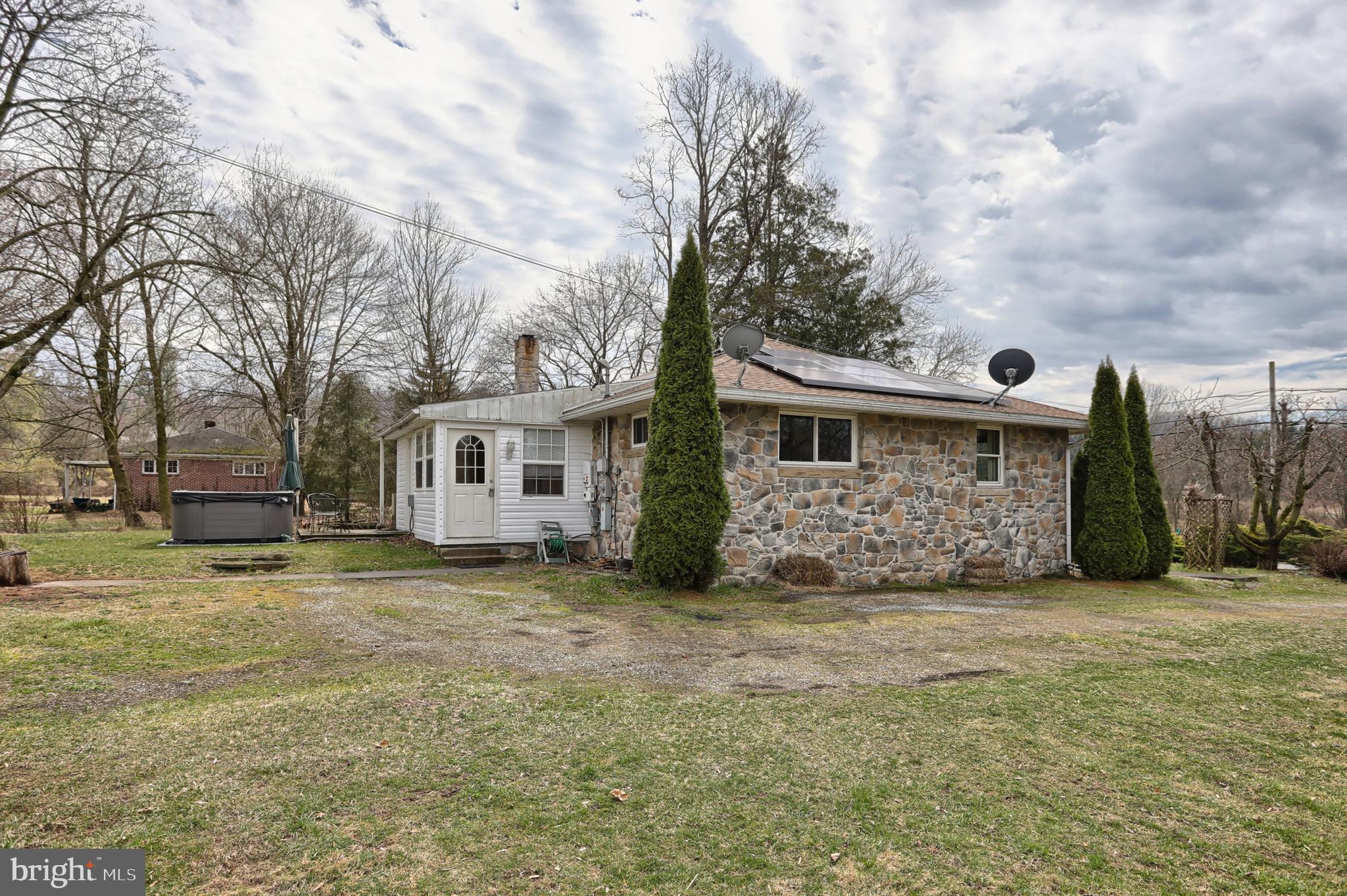 2044 South Forge Road Palmyra, PA 17078 - Photo 15 of 30 Gallery Image 15