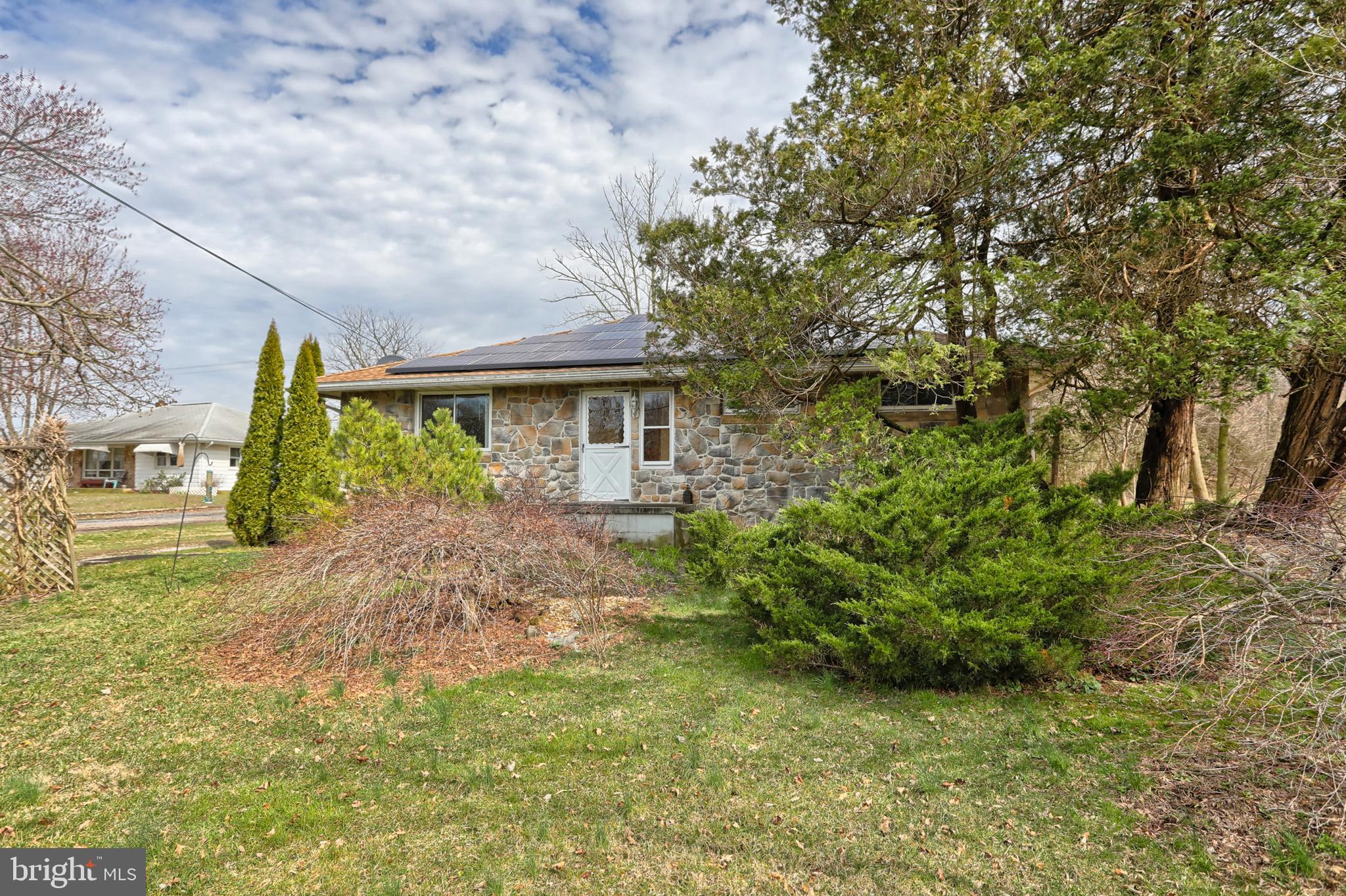 2044 South Forge Road Palmyra, PA 17078 - Photo 6 of 30 Gallery Image 6