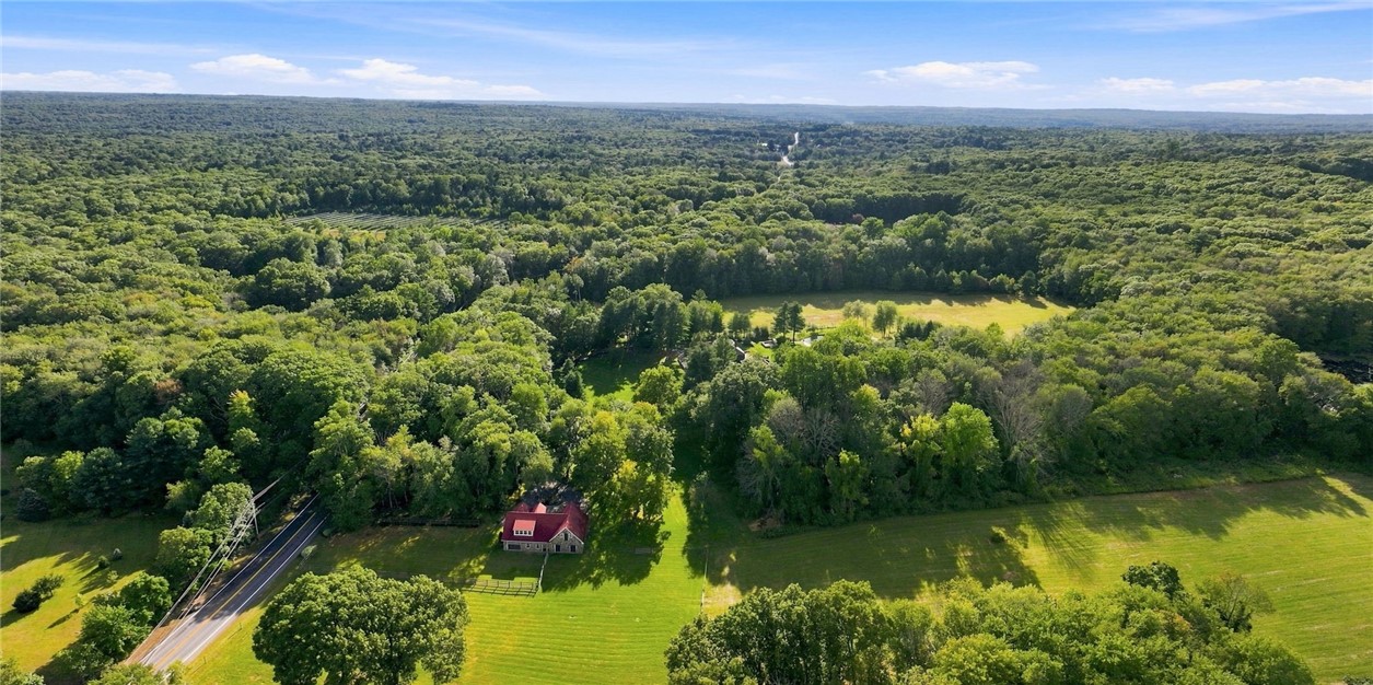 835 Snake Hill Road Glocester, RI 02857 - Photo 43 of 50 Gallery Image 43