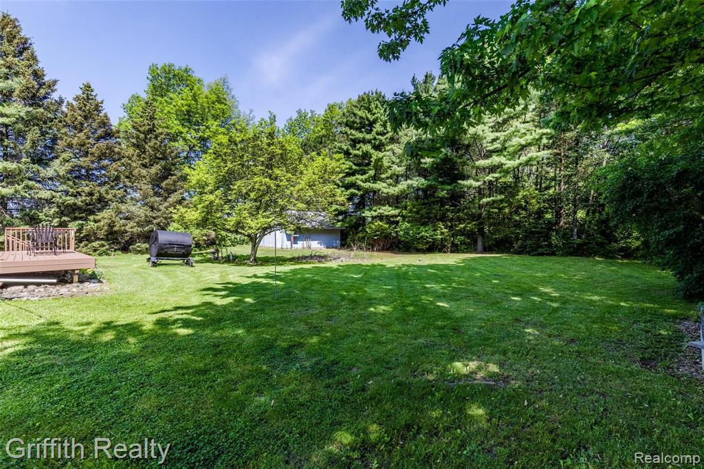 5395 Faussett Road Howell, MI 48855 - Photo 11 of 48