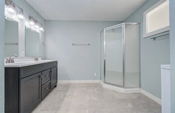 $1,695 | 15510 Cypress Garden Drive, Unit A, Tomball, TX 77377