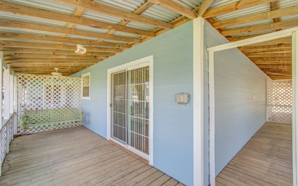 $1,695 | 15510 Cypress Garden Drive, Unit A, Tomball, TX 77377
