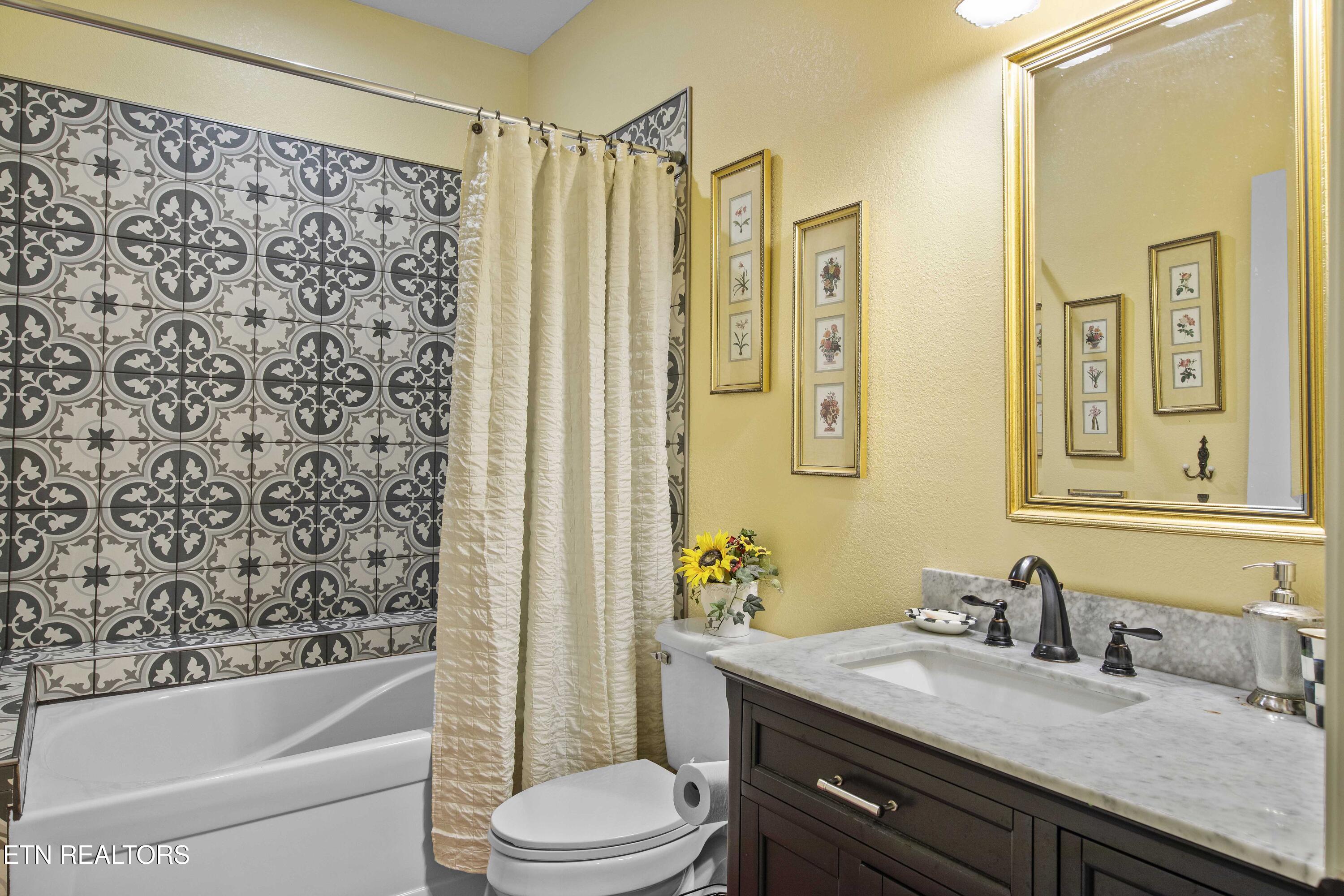 5925 Sevierville Road Seymour, TN 37865 - Photo 26 of 52 030A0141