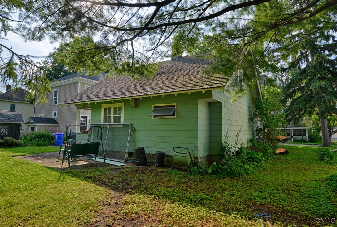 18 Crossmon Street Alexandria, NY 13607 - Photo 4 of 25