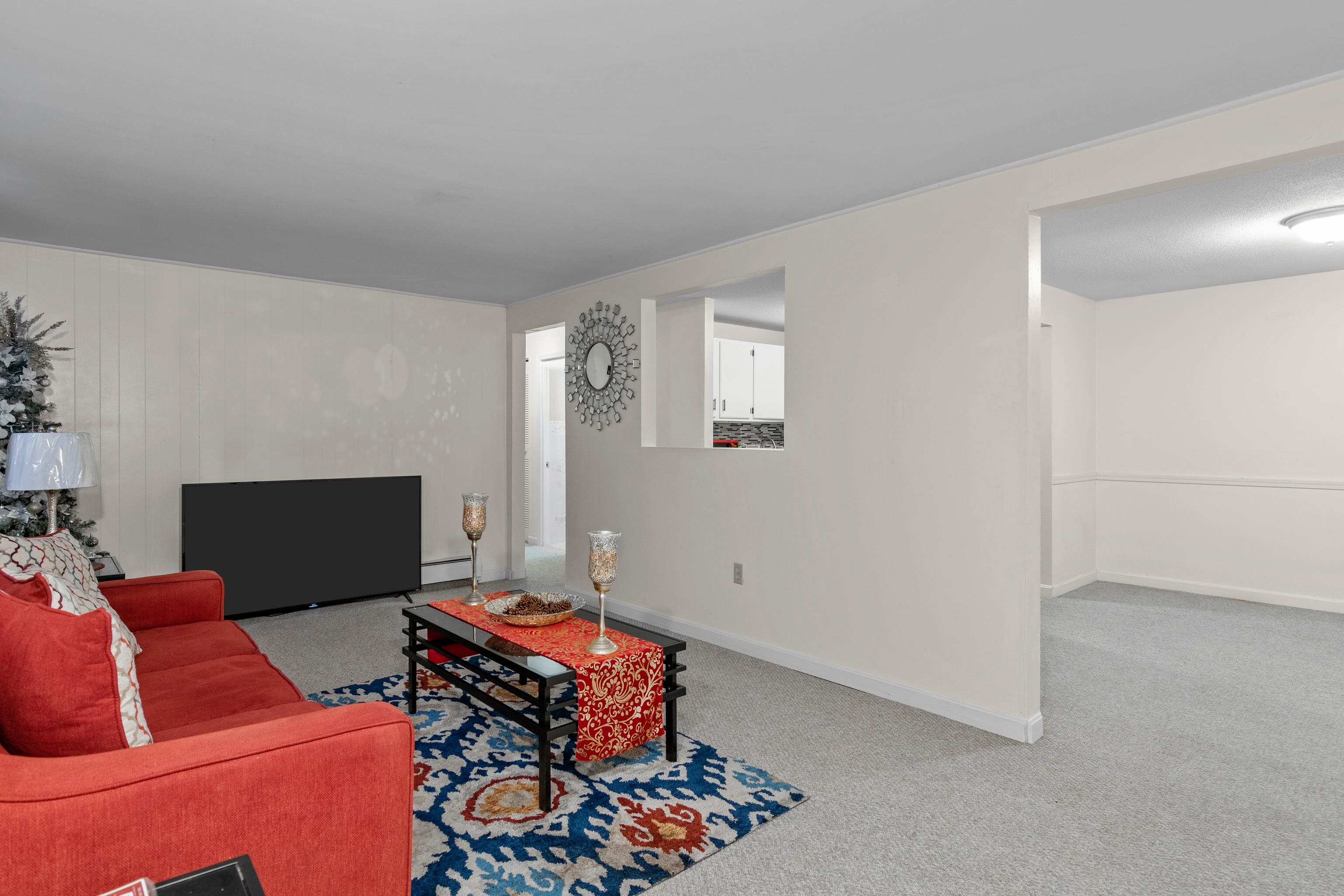 80 L English Village Road, Unit 102 Manchester, NH 03102 - Photo 14 of 28 Gallery Image 14