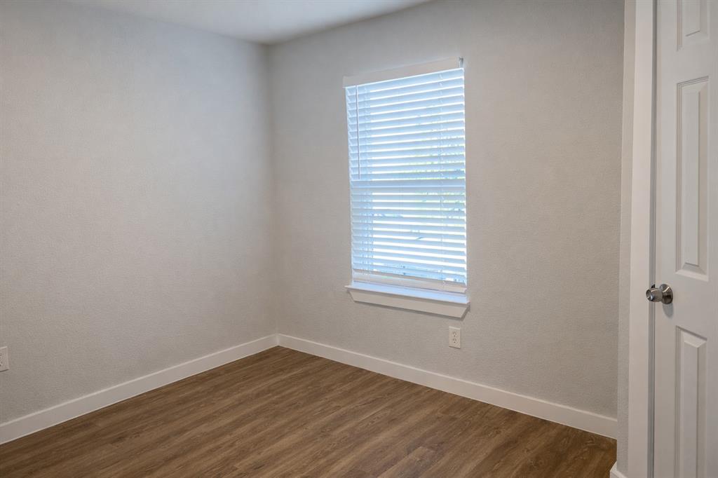 383 Mcilrath Road Leonard, TX 75452 - Photo 3 of 11