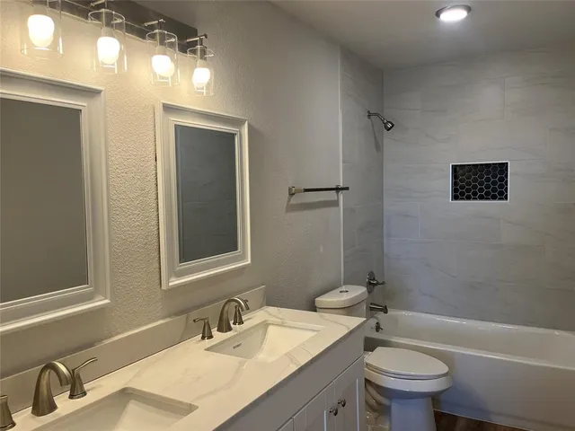 $1,350 | 383 Mcilrath Road, Leonard, TX 75452