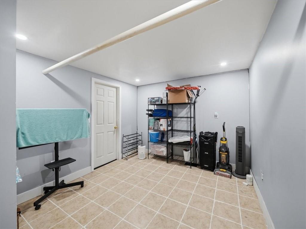 819 Kerr Street Ambridge, PA 15003 - Photo 22 of 32