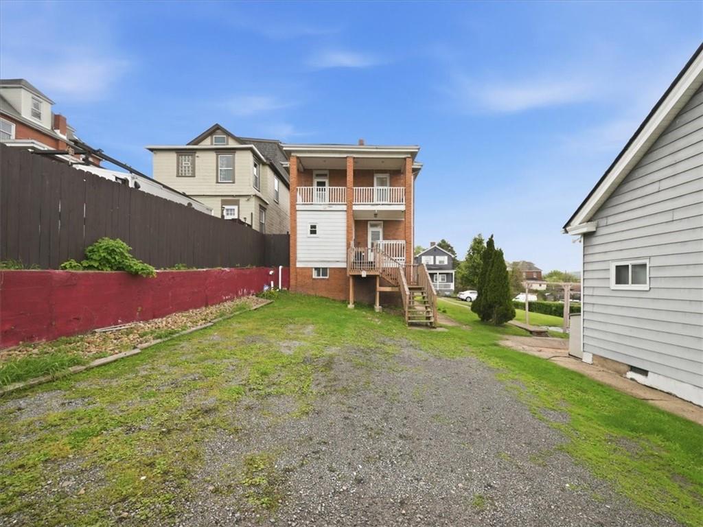 819 Kerr Street Ambridge, PA 15003 - Photo 27 of 32