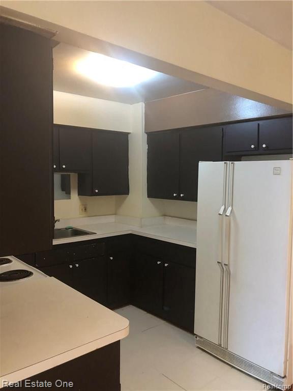 25551 Lahser Road Southfield, MI 48033 - Photo 20 of 24