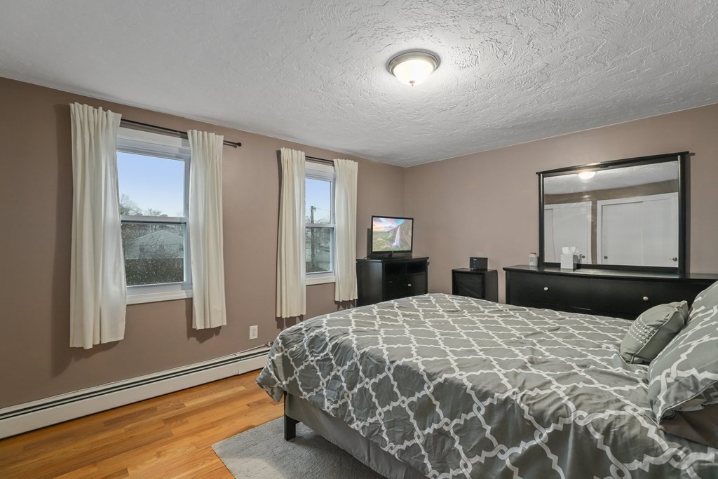 66 Curlew Road Quincy, MA 02169 - Photo 14 of 28 Gallery Image 14