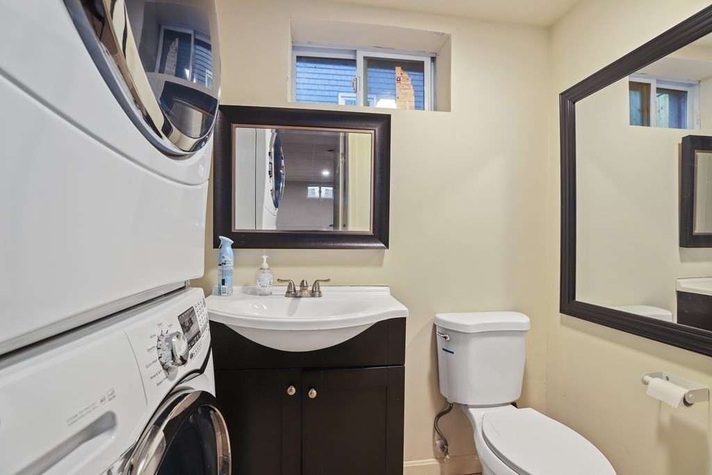 66 Curlew Road Quincy, MA 02169 - Photo 25 of 28 Gallery Image 25