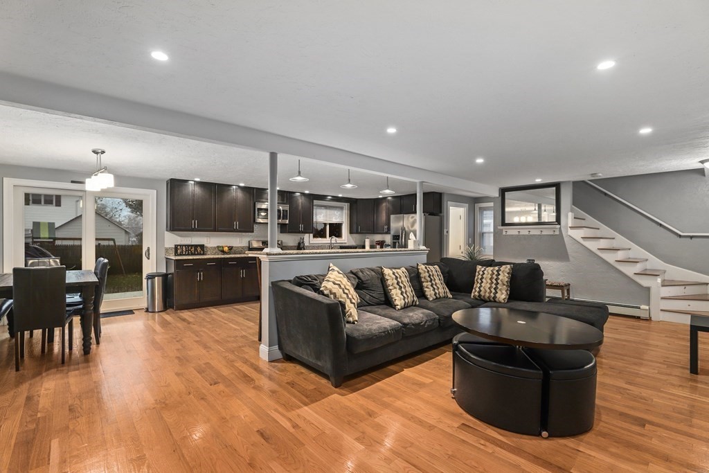 66 Curlew Road Quincy, MA 02169 - Photo 4 of 28 Gallery Image 4
