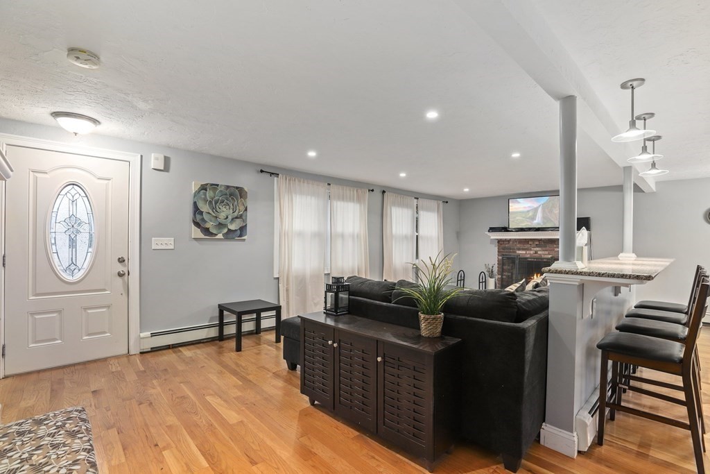 66 Curlew Road Quincy, MA 02169 - Photo 6 of 28 Gallery Image 6