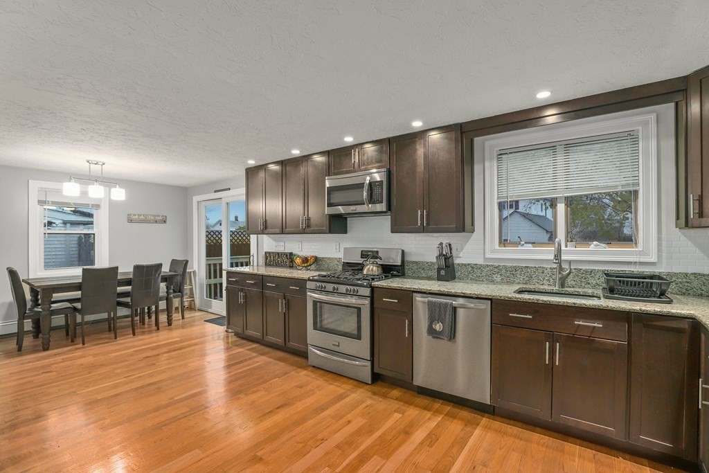 66 Curlew Road Quincy, MA 02169 - Photo 9 of 28 Gallery Image 9
