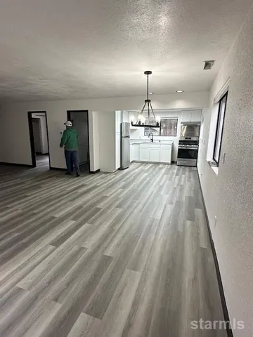 $846,000 | 3695 Primrose Road, South Lake Tahoe, CA 96150