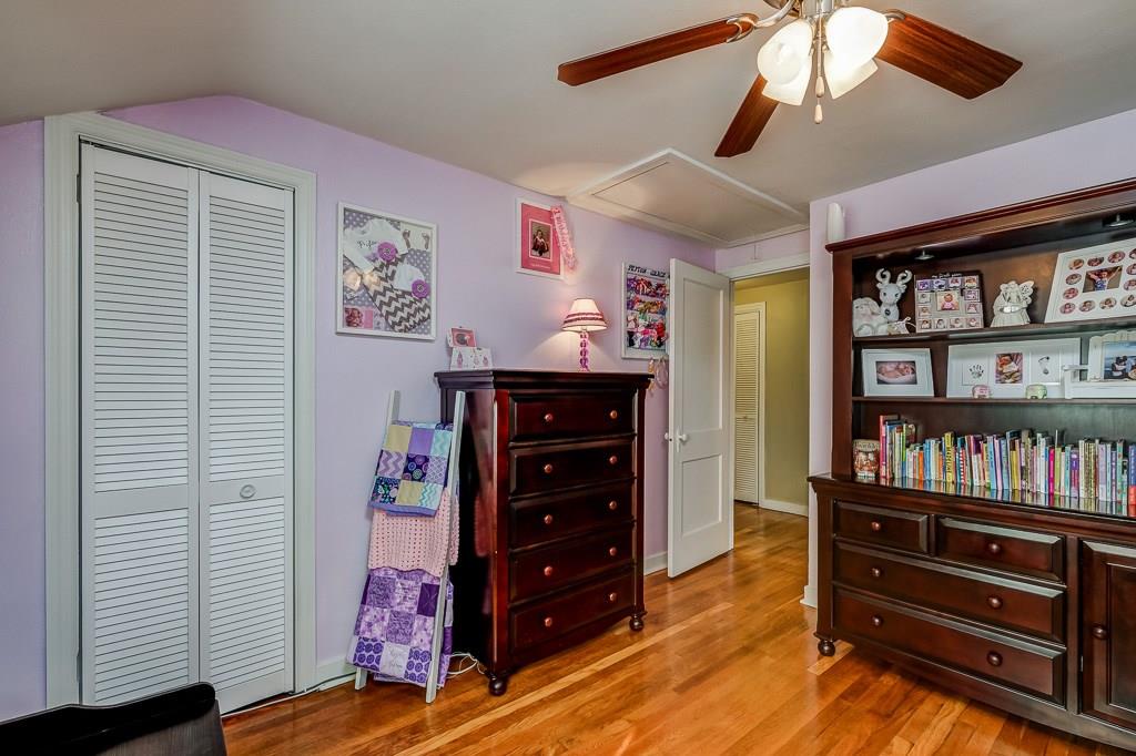 1912 Bower Hill Road Pittsburgh, PA 15243 - Photo 14 of 25 Bedroom 2