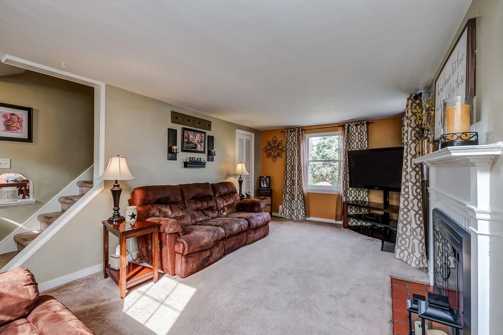 1912 Bower Hill Road Pittsburgh, PA 15243 - Photo 9 of 25 Family Room Includes Hardwood Floors under the Carpet