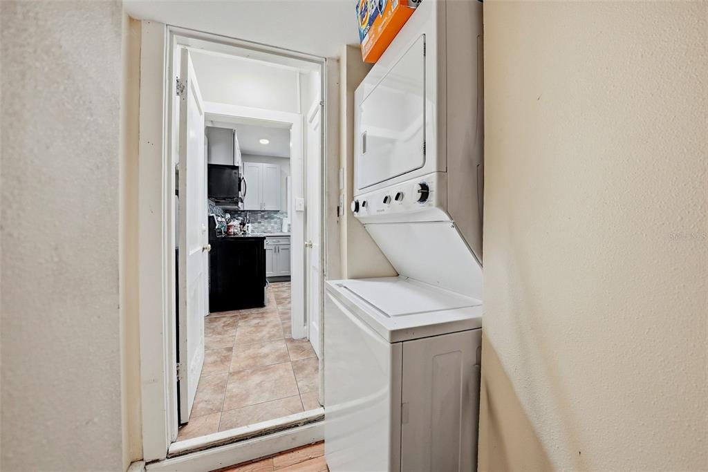 726 Mandalay Avenue Clearwater Beach, FL 33767 - Photo 24 of 49
