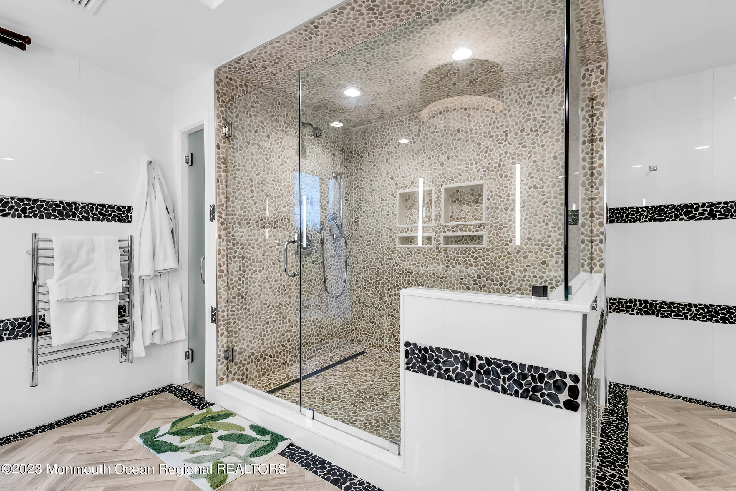 38 Old Farm Road Oakhurst, NJ 07755 - Photo 31 of 54 76