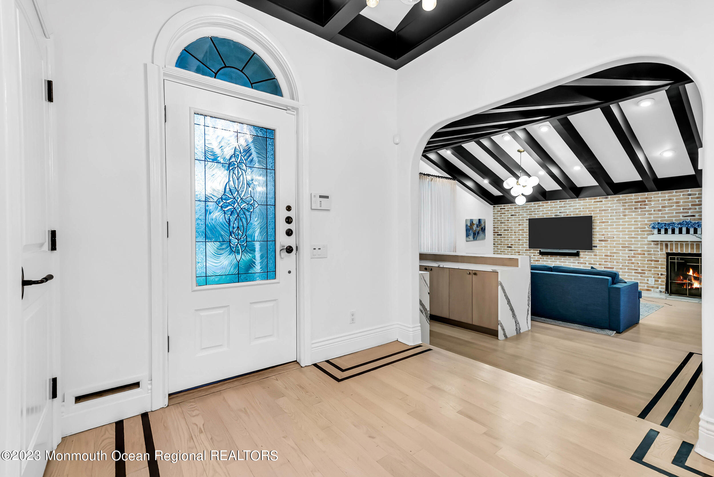 38 Old Farm Road Oakhurst, NJ 07755 - Photo 7 of 54 43