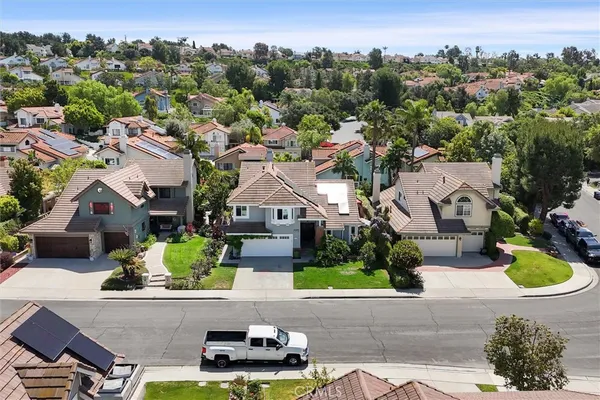 $1,495,000 | 27842 Sheffield, Mission Viejo, CA 92692