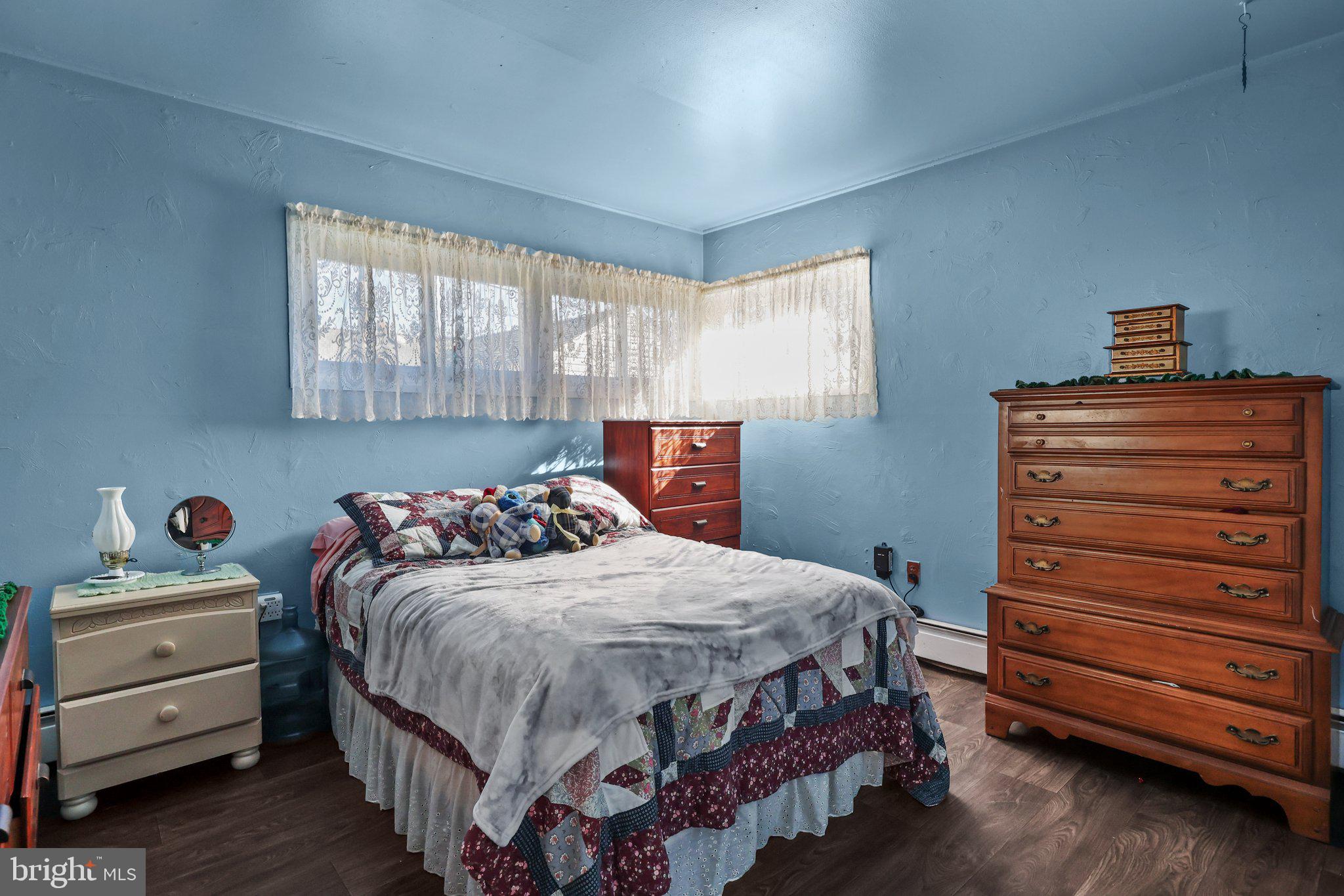 56 Grapevine Road Levittown, PA 19057 - Photo 11 of 27