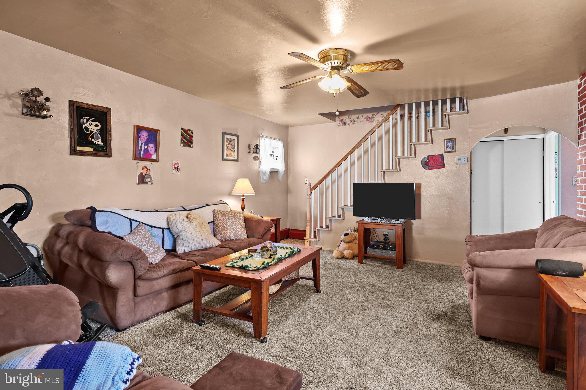 56 Grapevine Road Levittown, PA 19057 - Photo 3 of 27