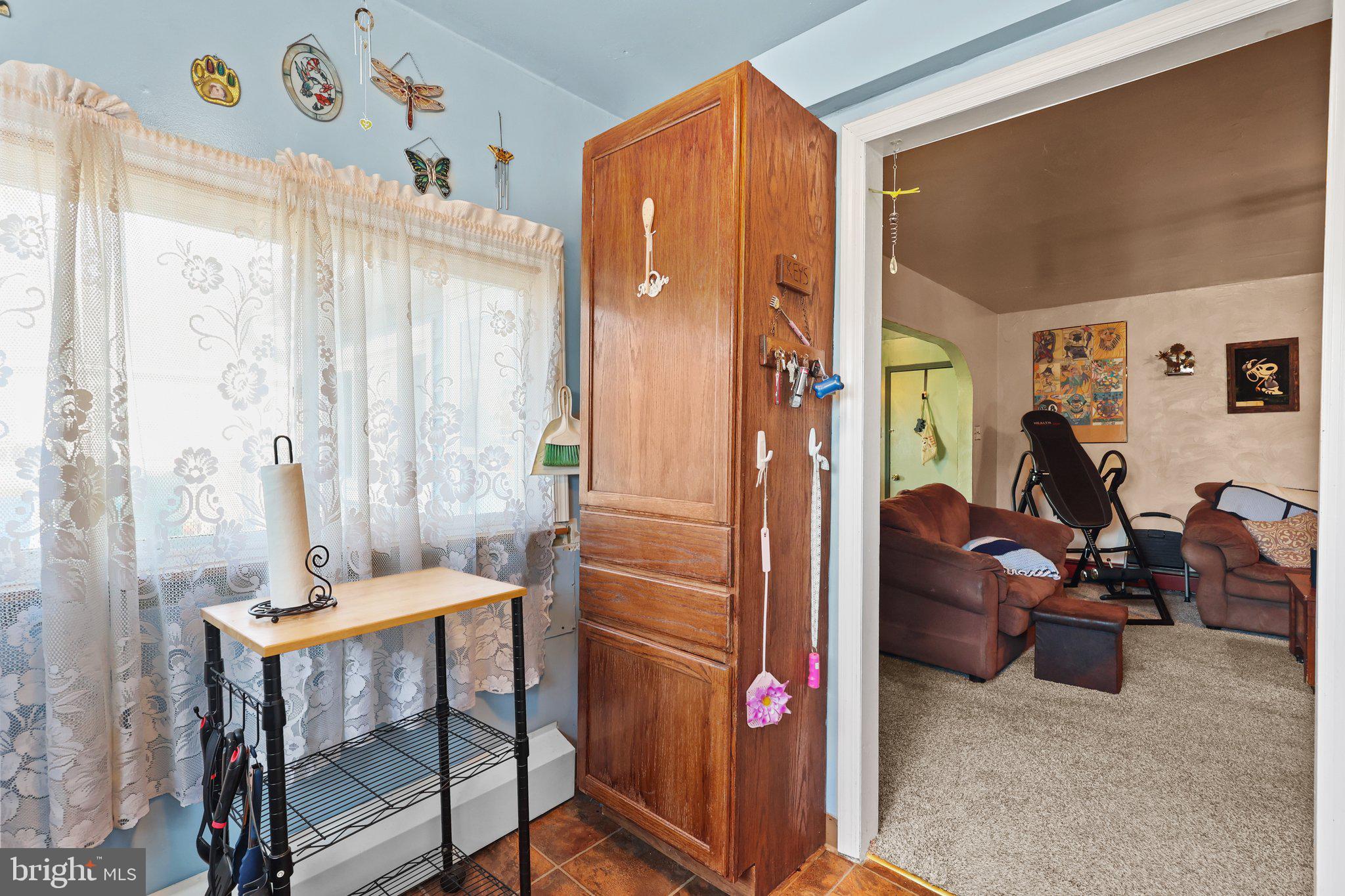 56 Grapevine Road Levittown, PA 19057 - Photo 8 of 27