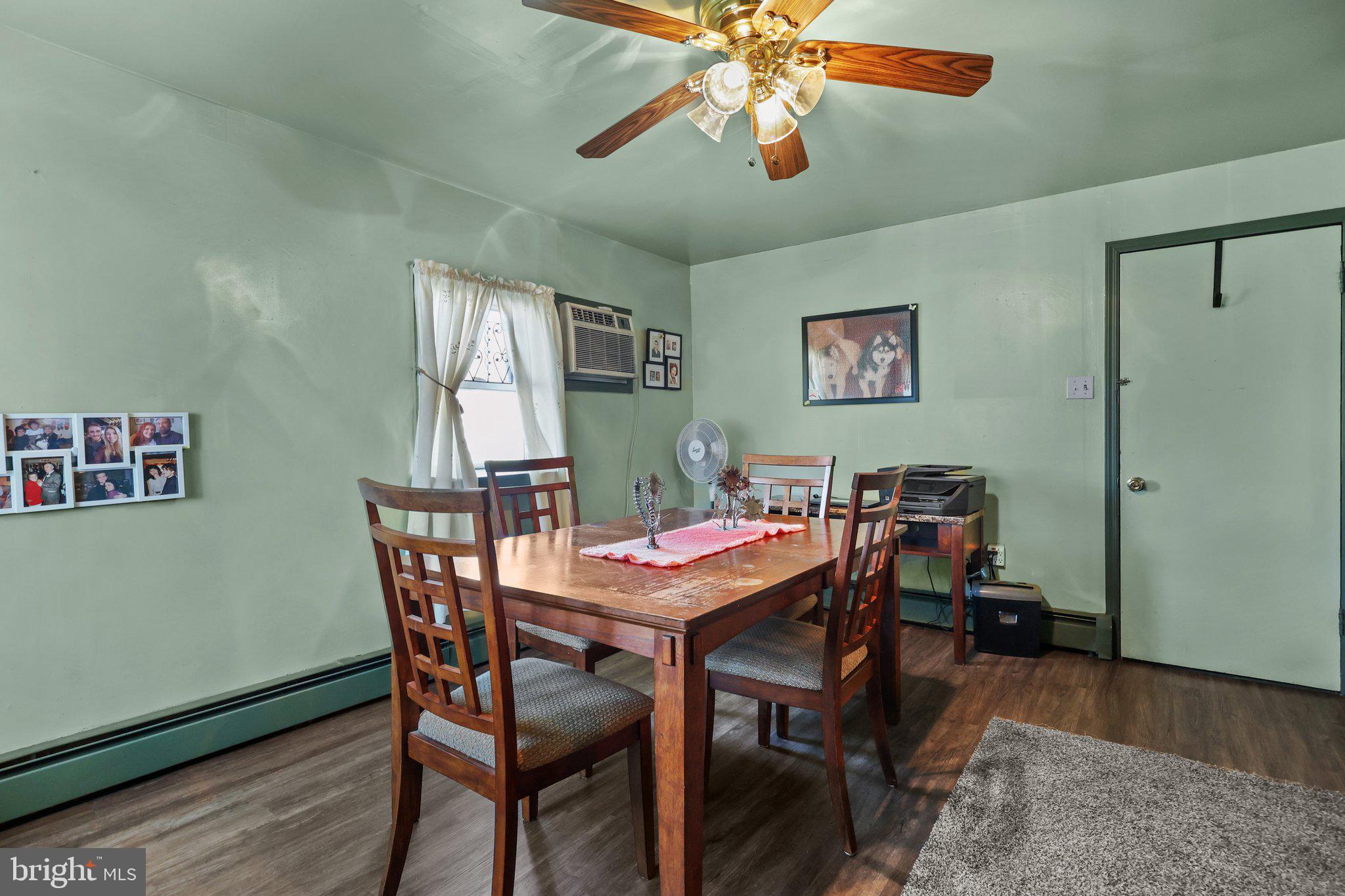56 Grapevine Road Levittown, PA 19057 - Photo 9 of 27