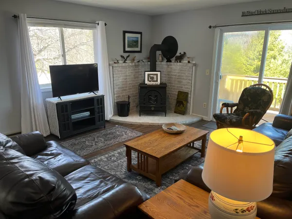 $2,000 | 24 Harmony Lane, Unit 13, Conway, NH 03813