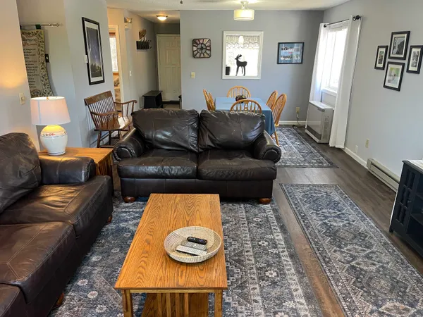 $2,000 | 24 Harmony Lane, Unit 13, Conway, NH 03813