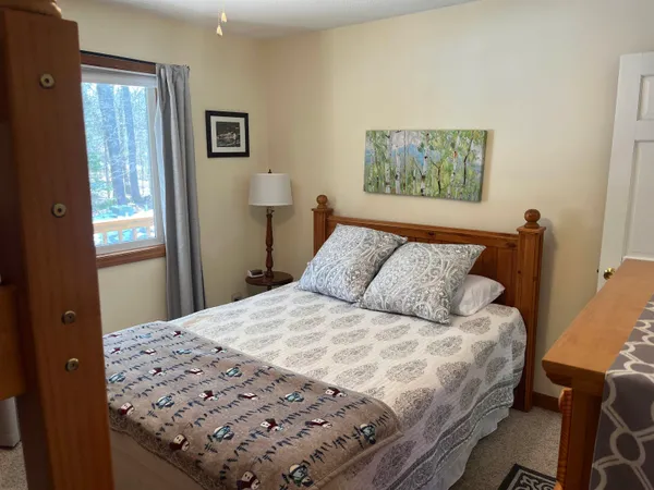 $2,000 | 24 Harmony Lane, Unit 13, Conway, NH 03813