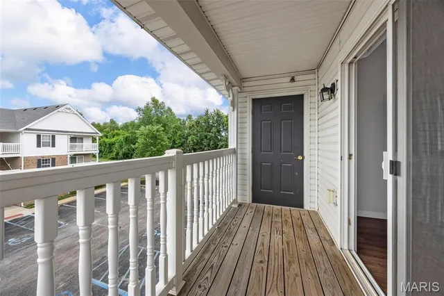 $193,500 | 1231 Saravalle Drive, St. Peters, MO 63376