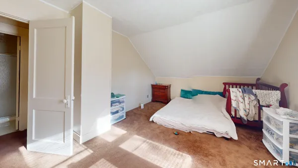 $2,395 | 17 Landin Street, Unit A, Woodbridge, CT 06525