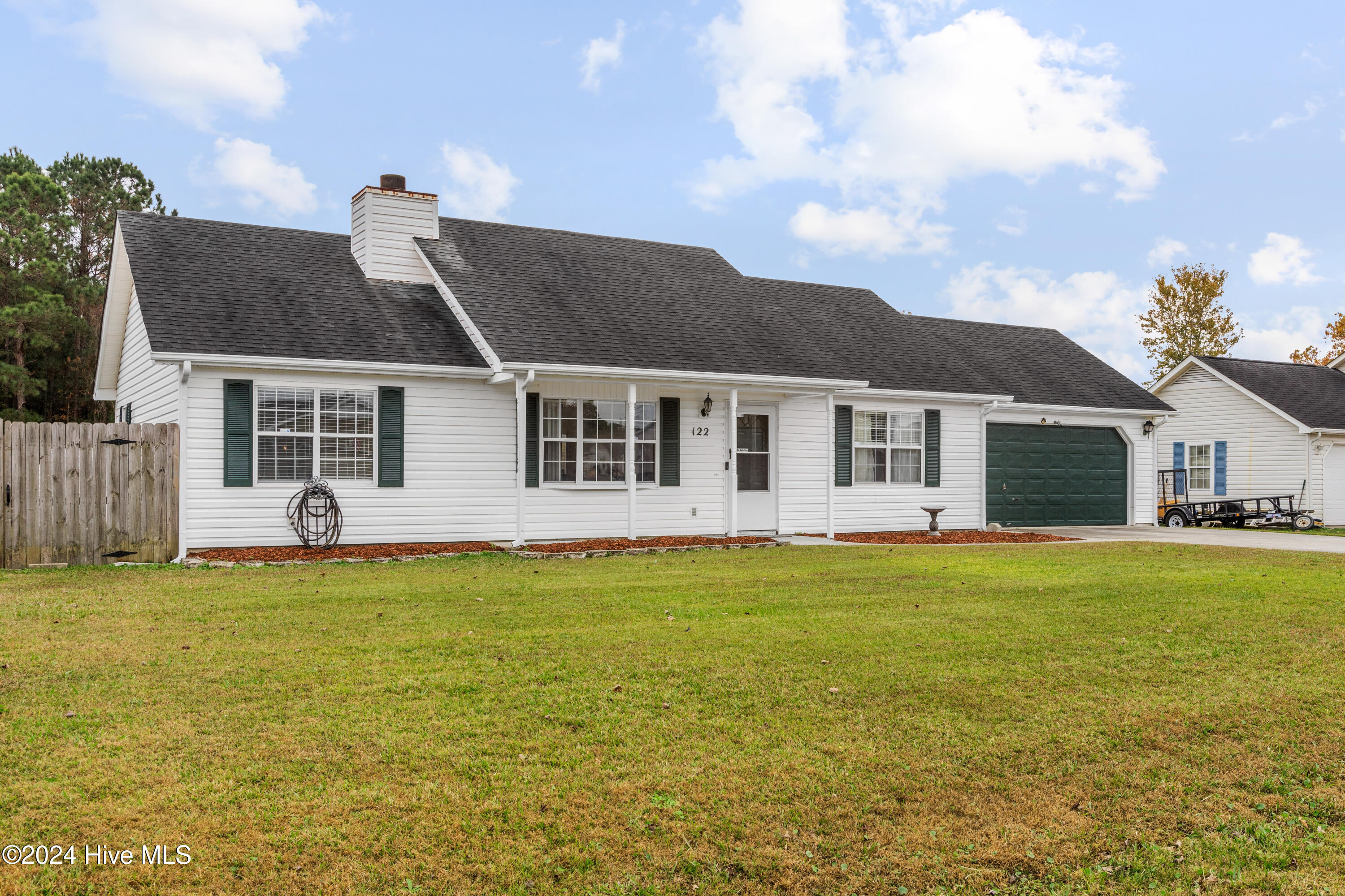 122 Parnell Road Hubert, NC 28539 - Photo 2 of 25 02