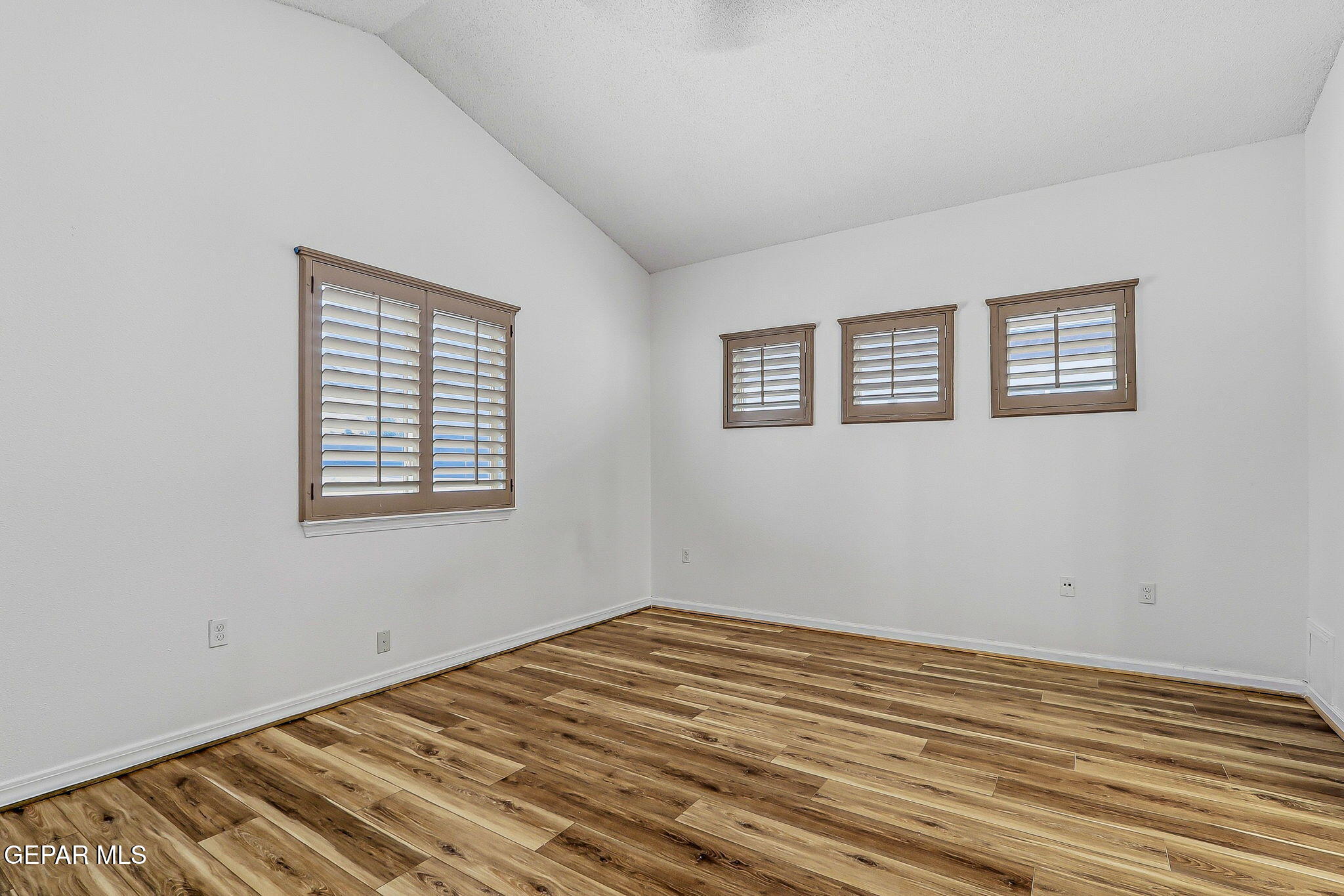 8513 Del Rivers El Paso, TX 79907 - Photo 16 of 33 50-Primary 1
