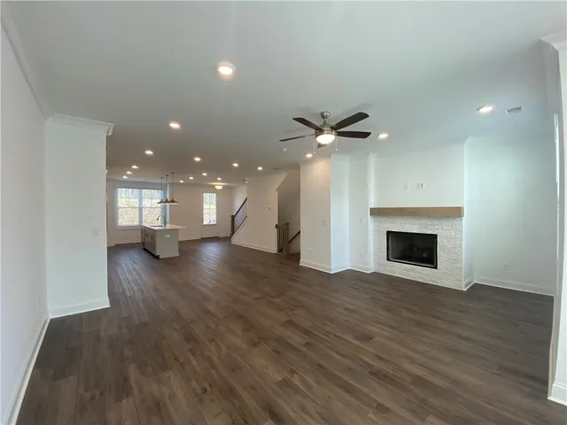 $3,300 | 805 Green Sapling Trail, Suwanee, GA 30024