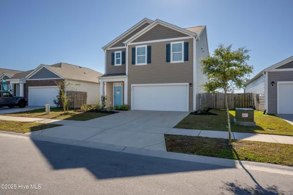 $480,100 | 106 Mesa Lane, Surf City, NC 28445