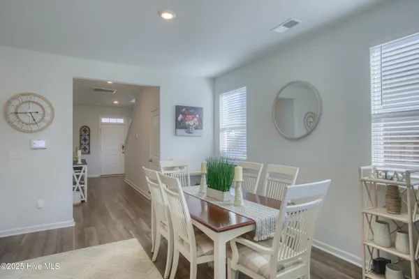 $475,000 | 106 Mesa Lane, Surf City, NC 28445