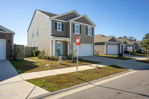 $475,000 | 106 Mesa Lane, Surf City, NC 28445