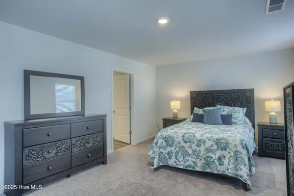 $475,000 | 106 Mesa Lane, Surf City, NC 28445