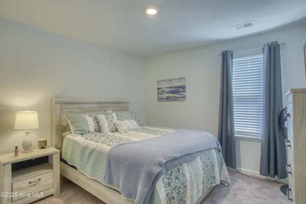 $475,000 | 106 Mesa Lane, Surf City, NC 28445