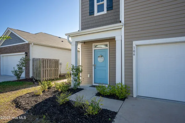 $475,000 | 106 Mesa Lane, Surf City, NC 28445