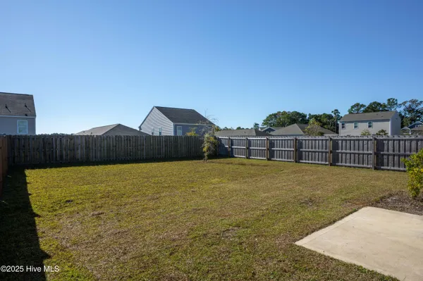 $475,000 | 106 Mesa Lane, Surf City, NC 28445