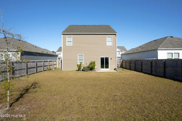 $475,000 | 106 Mesa Lane, Surf City, NC 28445