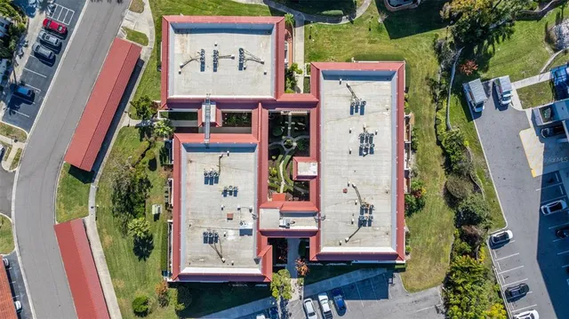 $215,000 | 2623 Seville Boulevard, Unit 301, Clearwater, FL 33764